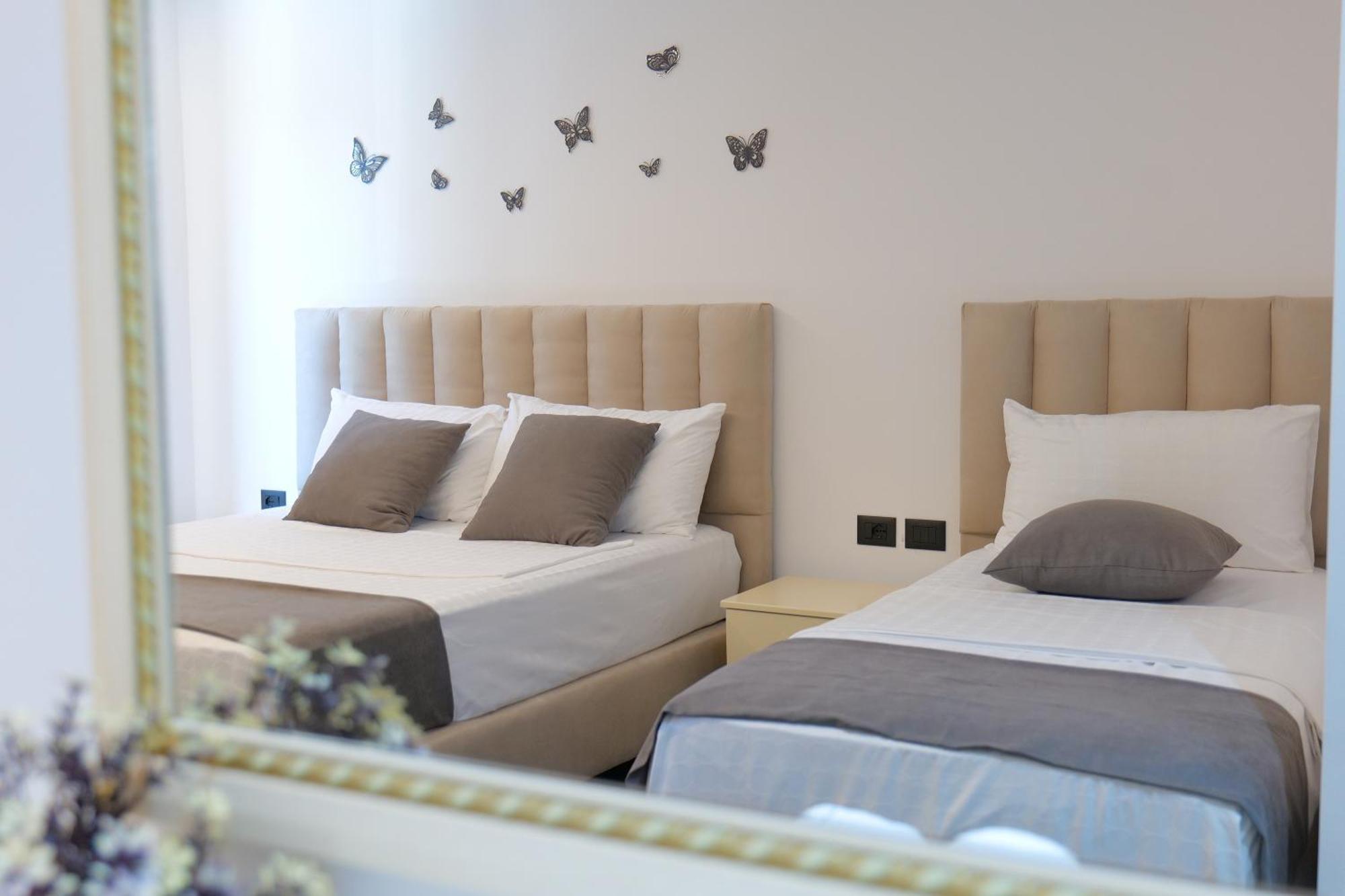 Hotel Celaj Vlore Luaran gambar