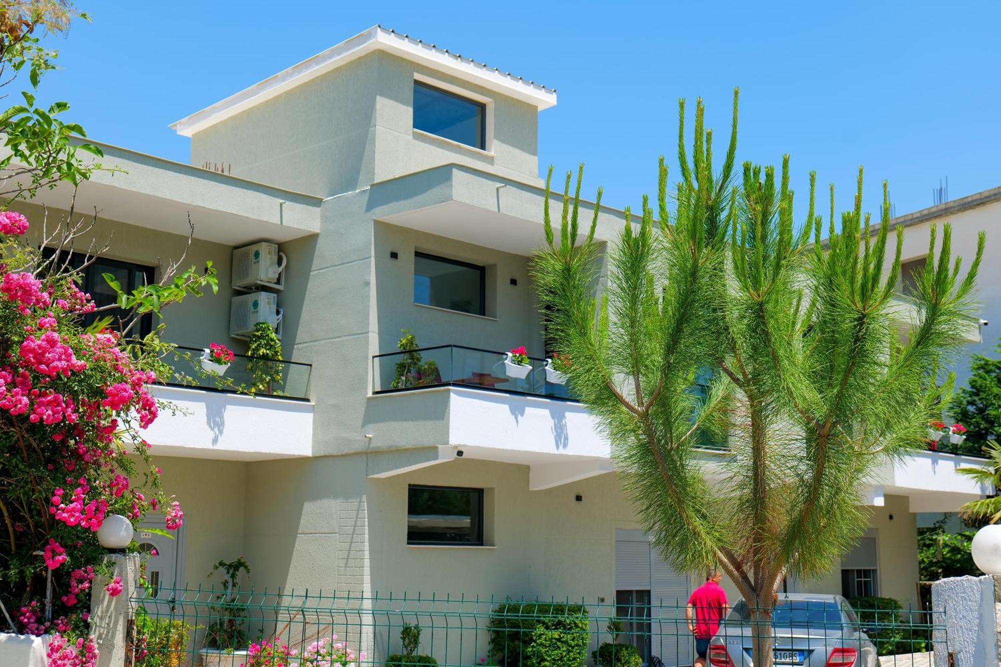 Hotel Celaj Vlore Luaran gambar